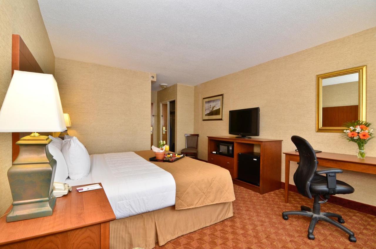 Clarion Hotel Airport Portland Bagian luar foto