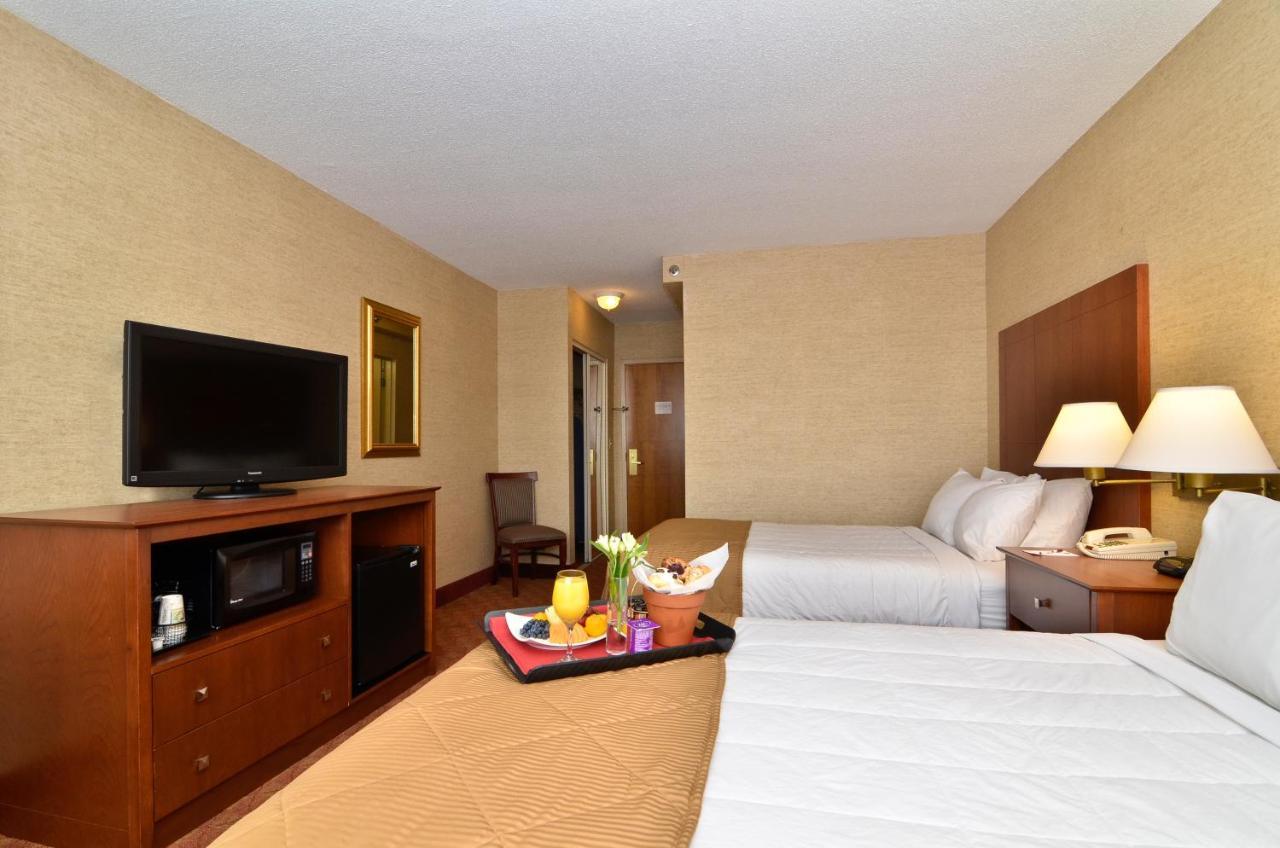 Clarion Hotel Airport Portland Bagian luar foto