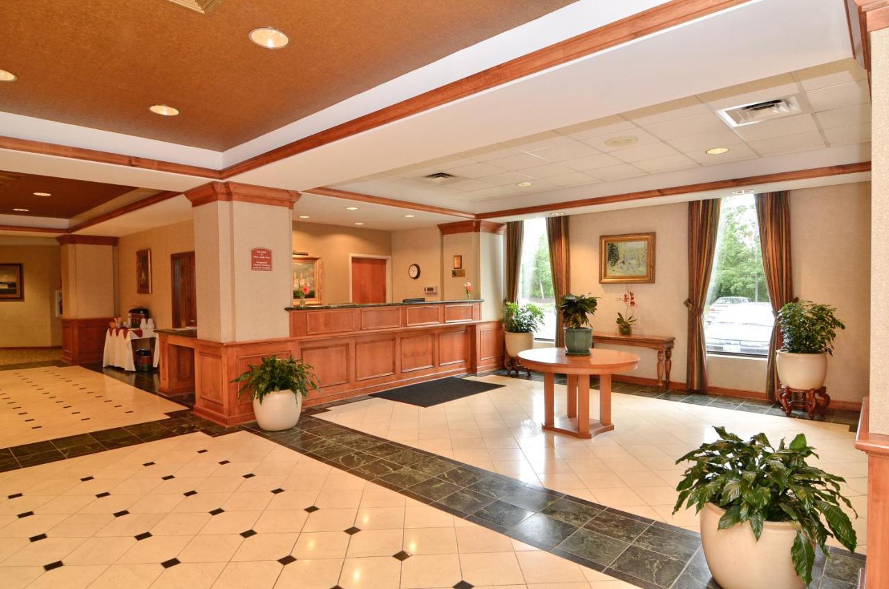 Clarion Hotel Airport Portland Bagian luar foto