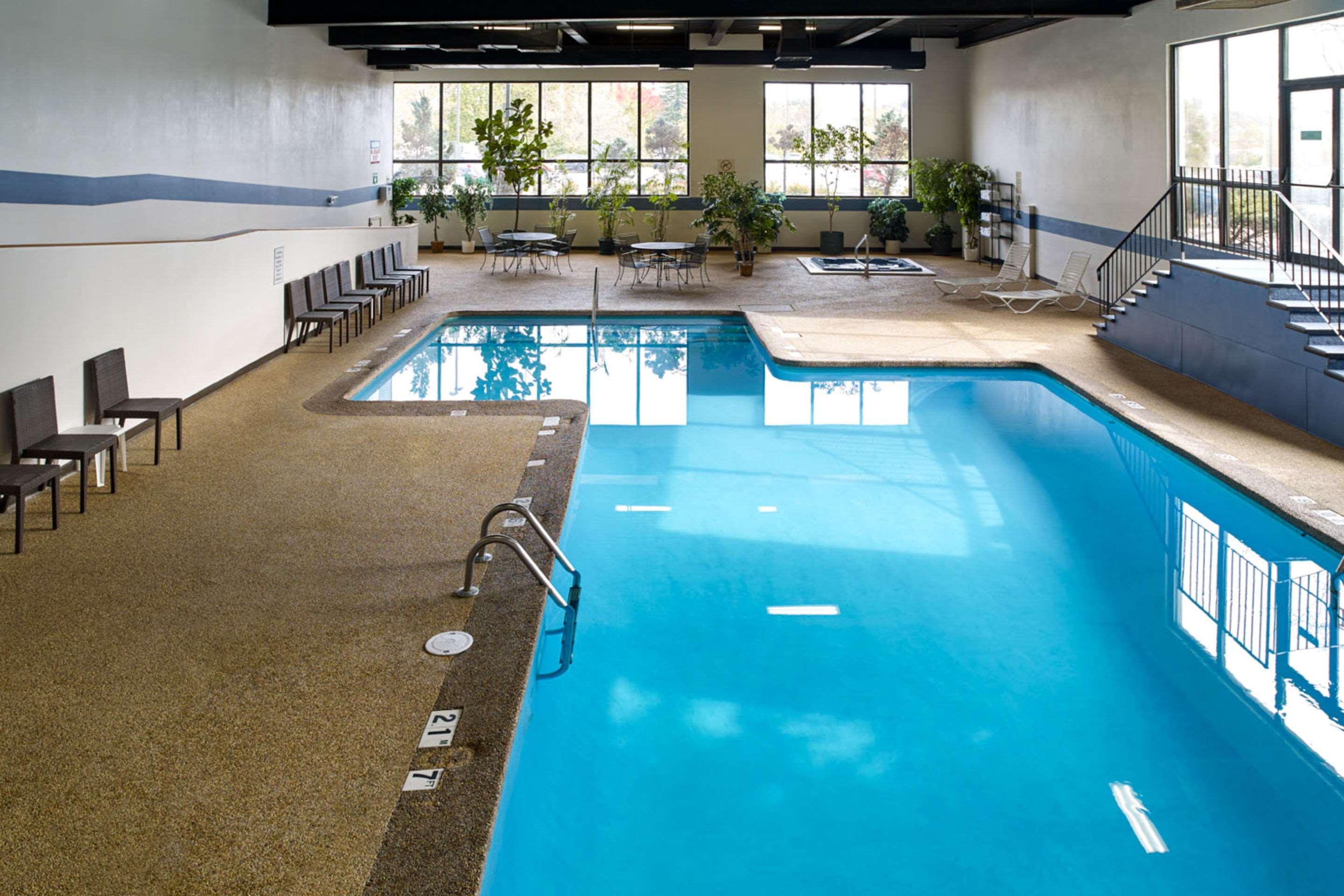 Clarion Hotel Airport Portland Bagian luar foto