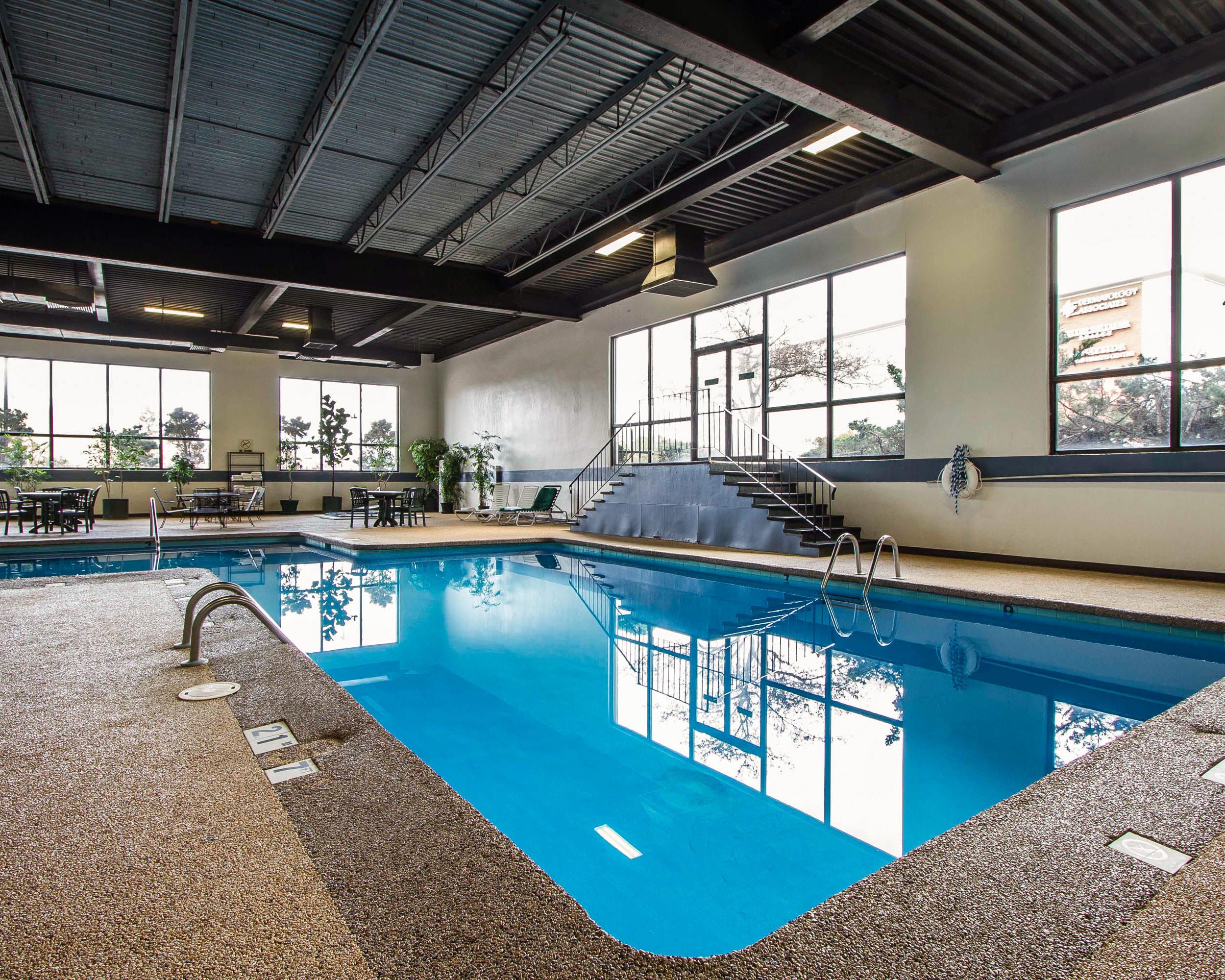 Clarion Hotel Airport Portland Bagian luar foto