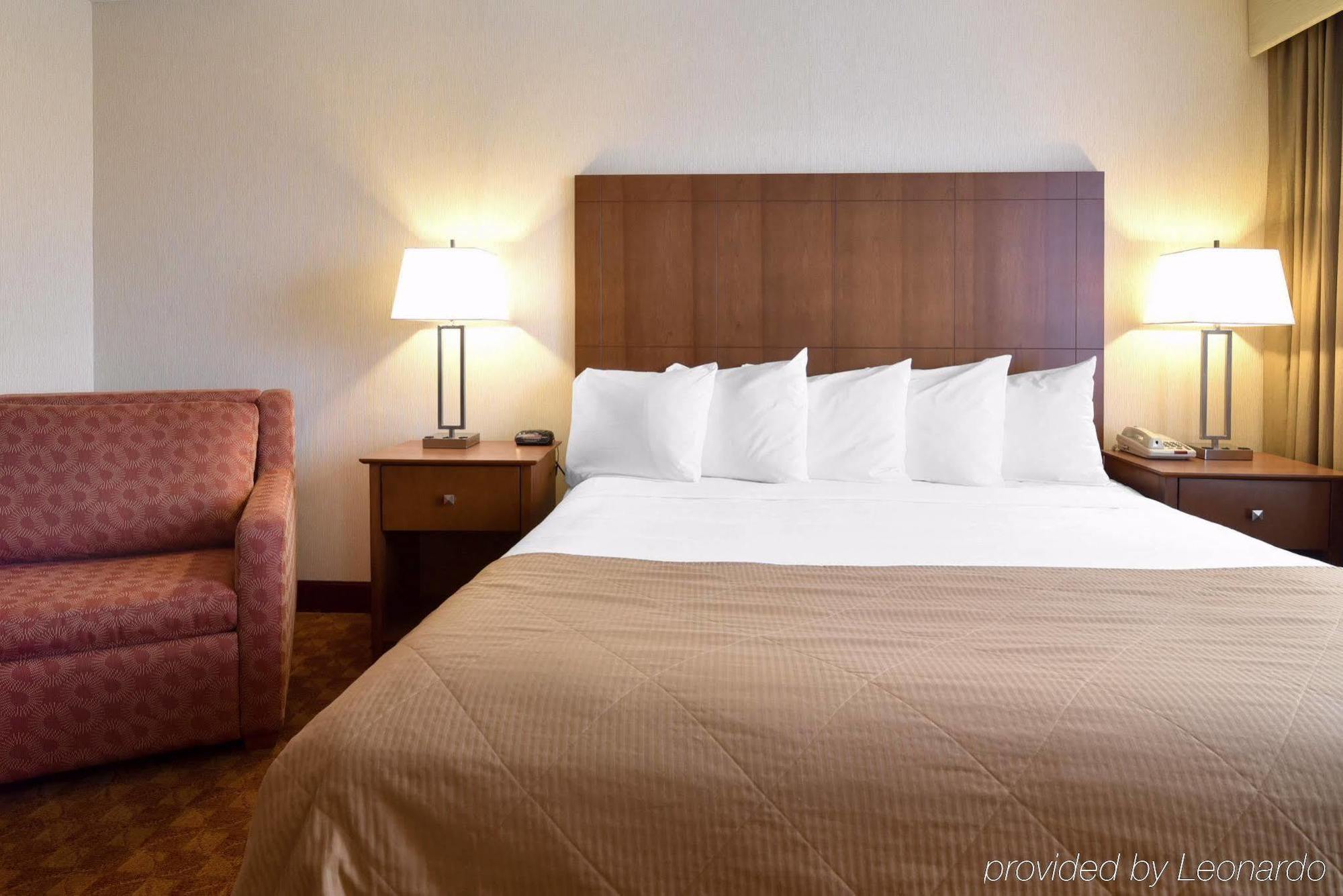 Clarion Hotel Airport Portland Bagian luar foto
